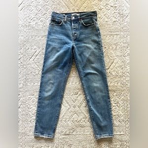 Levi’s Wedgie Icon Jeans 26